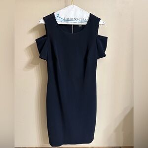 Elegant Navy Blue Cold Shoulder Dress